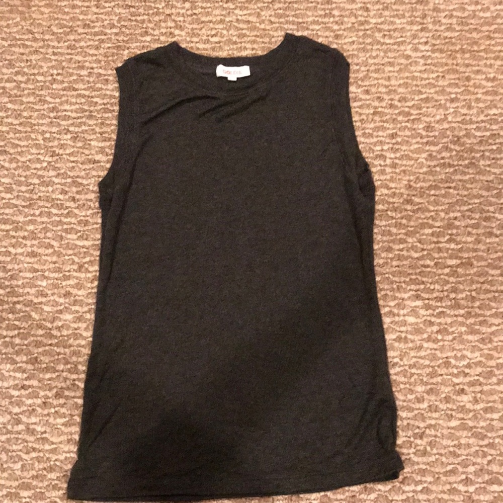 Goldie muscle tank tee in gray size XS